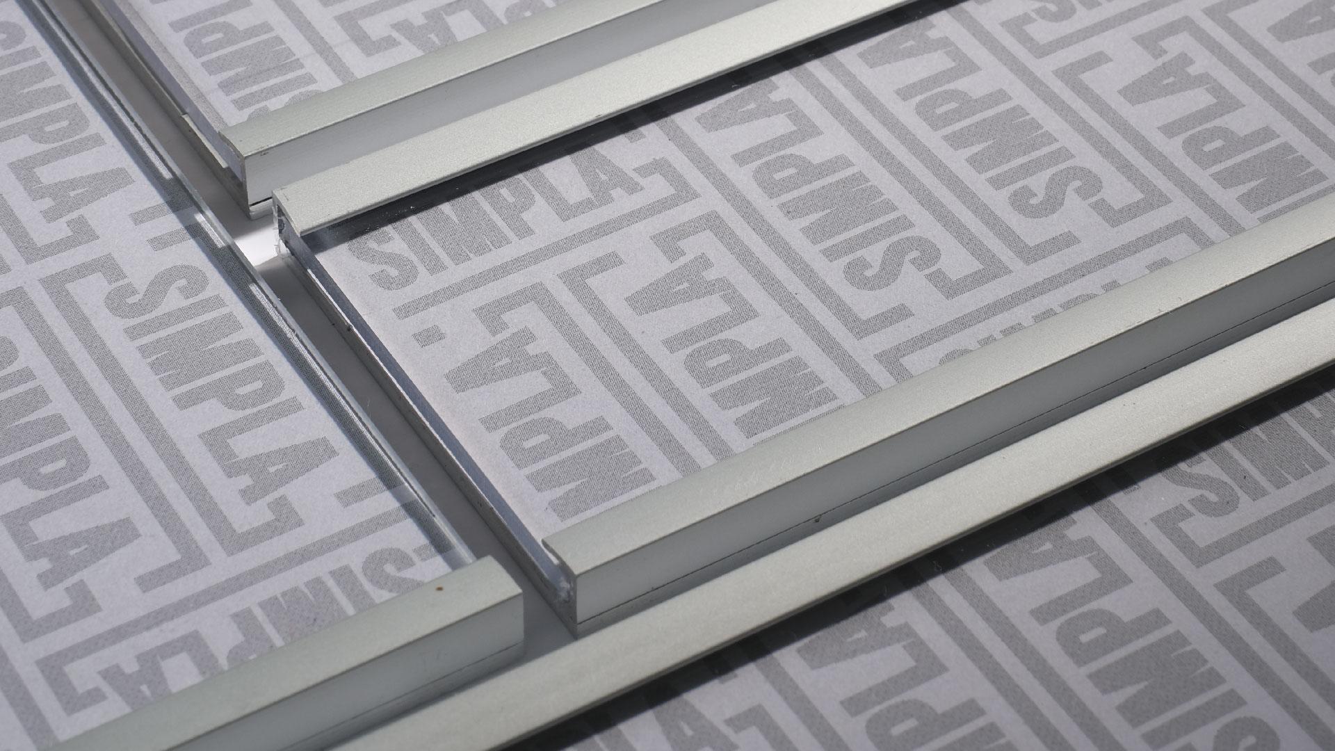 10 Targhette Portanome Per Ufficio In Alluminio Anodizzato - 240x152x16 Mm Con Profilo A Morsetto