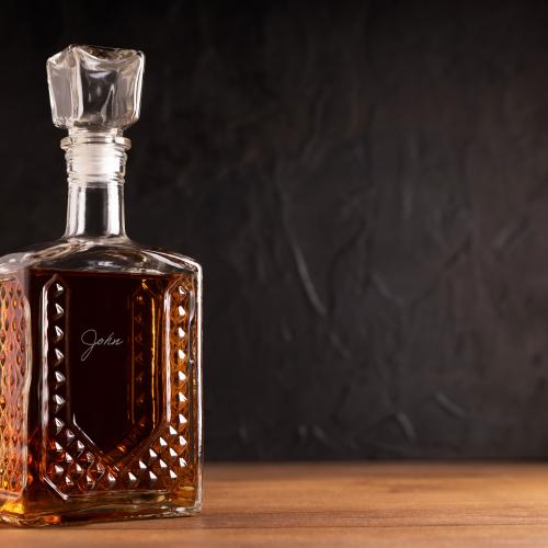 Bottiglia di whisky personalizzata