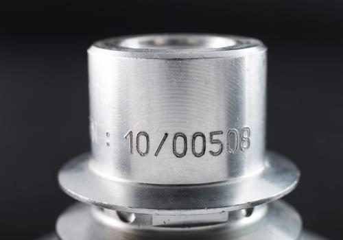 Identificazione e tracciabilità del metallo - incisione a micropercussione